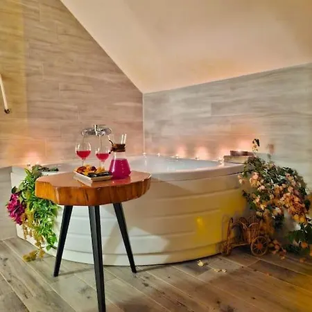 別荘 Yuvarlak Cay Yaninda Huzur Ve Doga Evi Beyobası